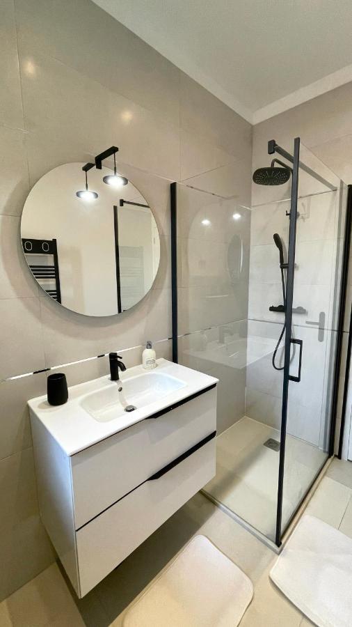 Charmant Appartement 3 Etoiles, Chaleureux Et Bien Equipe Cannes Exterior photo